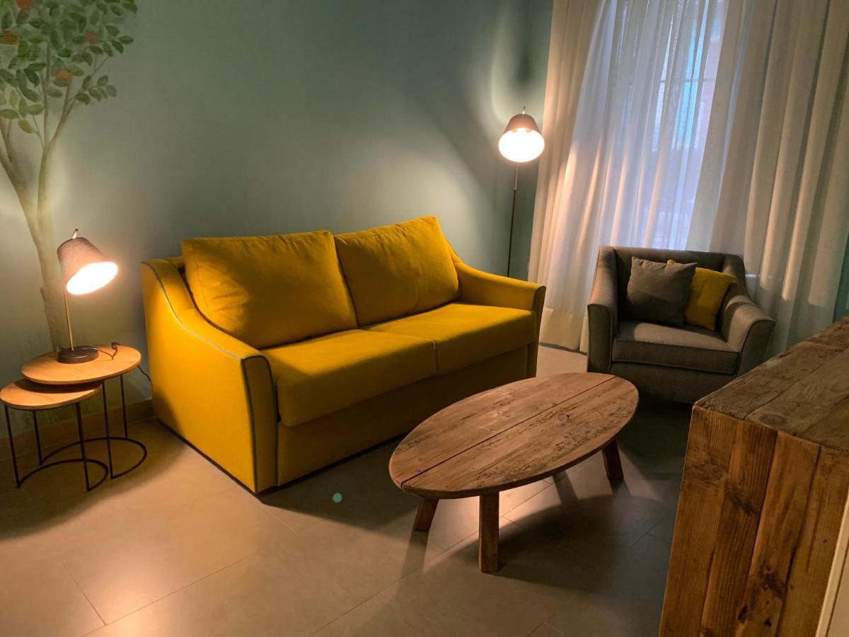 Ritual Sevilla Suites - Malaver 23 (Adults Only) Екстер'єр фото