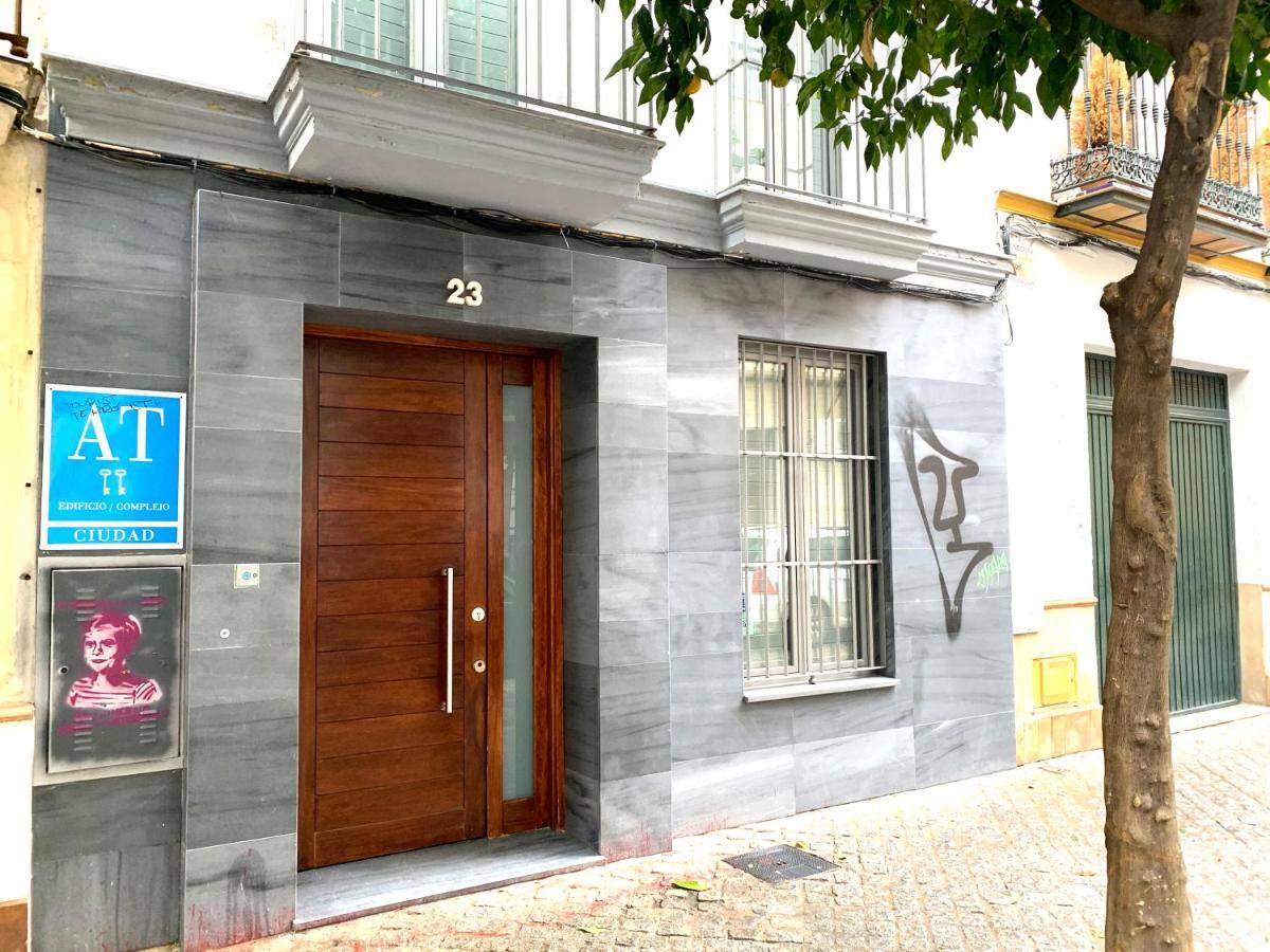 Ritual Sevilla Suites - Malaver 23 (Adults Only) Екстер'єр фото